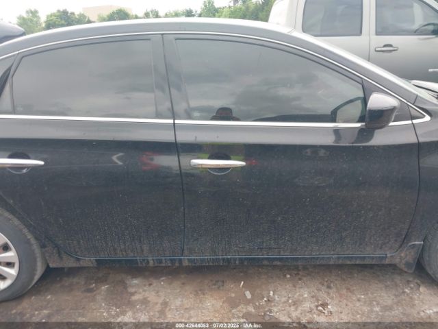 Nissan Sentra S Image 12