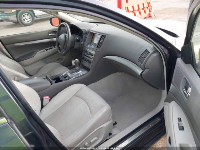 INFINITI G25x Image 15