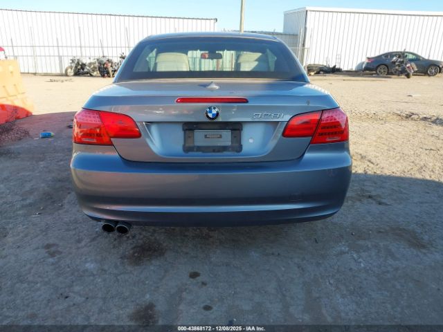 BMW 3 Series Image 9