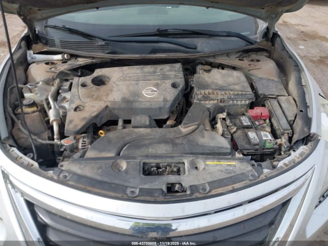 Nissan Altima 2.5 S Image 8