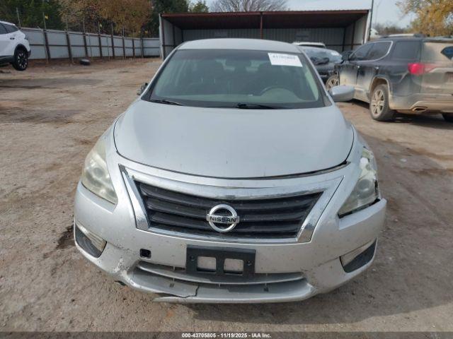 Nissan Altima 2.5 S Image 15