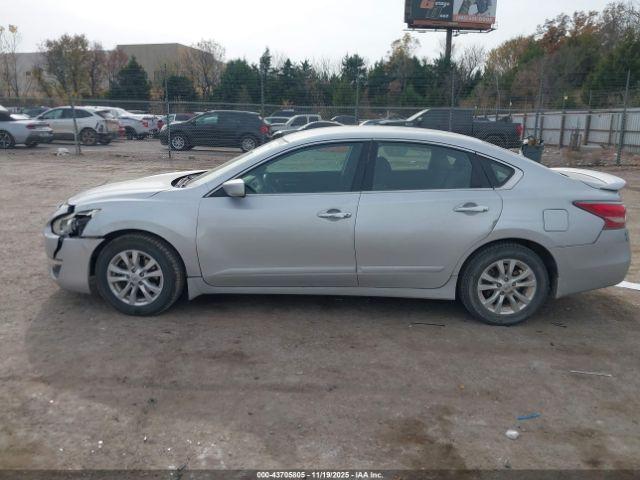 Nissan Altima 2.5 S Image 7