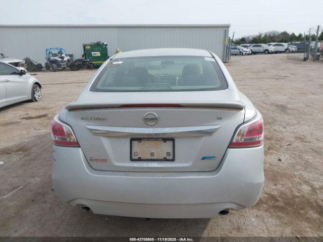 Nissan Altima 2.5 S Image 13