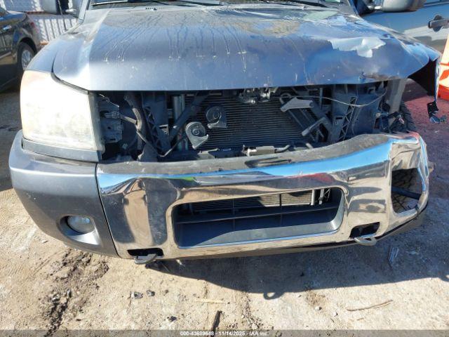 Nissan Titan Sv Image 16