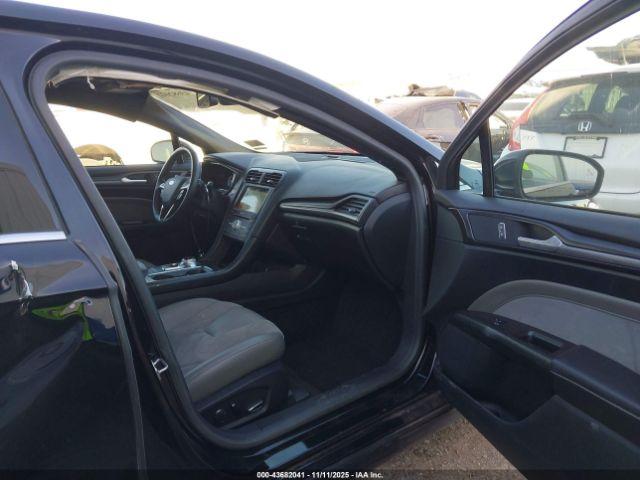 Ford Fusion Sport Image 7