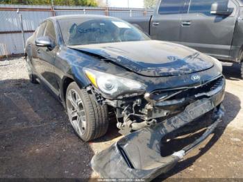  Salvage Kia Stinger