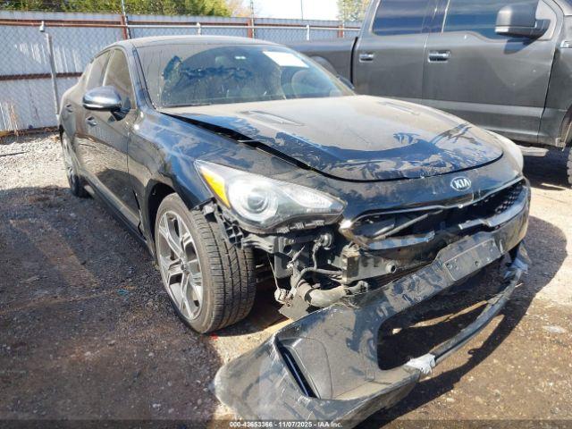  Salvage Kia Stinger
