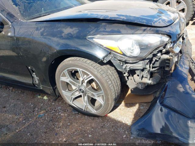 Kia Stinger Gt-line Image 3