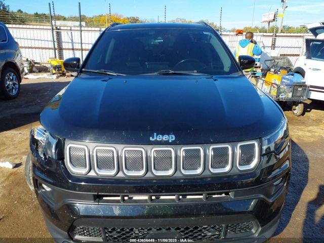 Jeep Compass Latitude Fwd Image 16