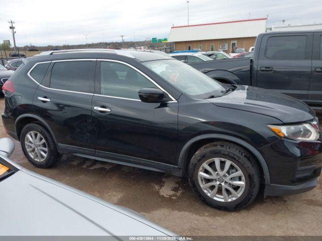 Nissan Rogue Sv Image 16