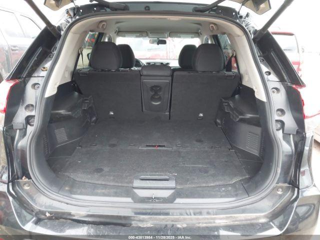 Nissan Rogue Sv Image 13