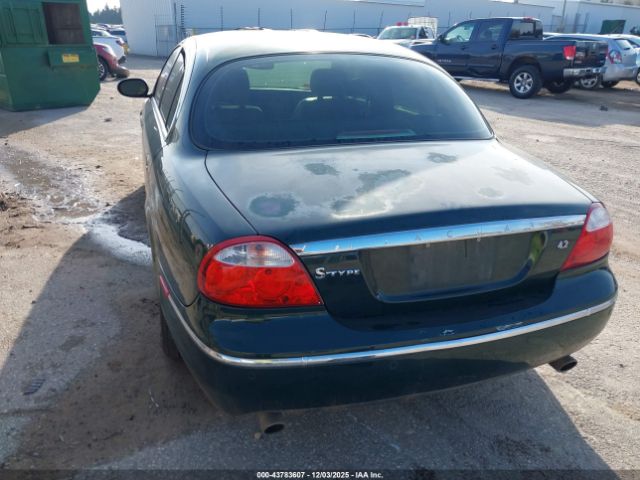 Jaguar S-Type 4.2l V8 Image 15