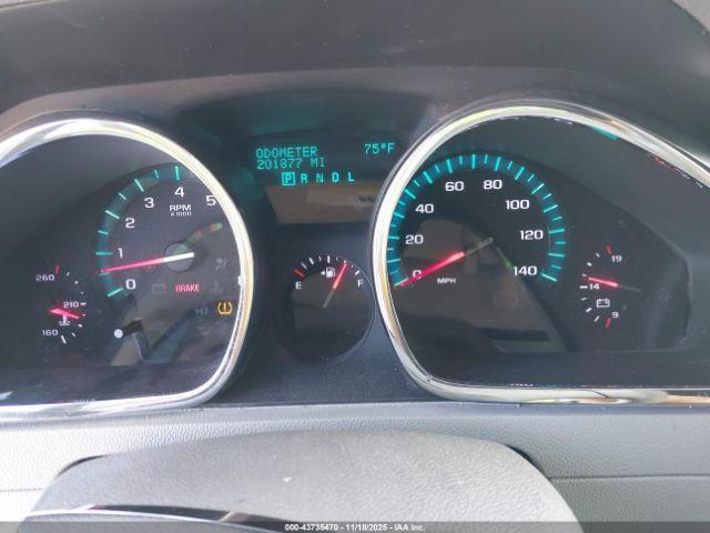 Chevrolet Traverse Ls Image 16