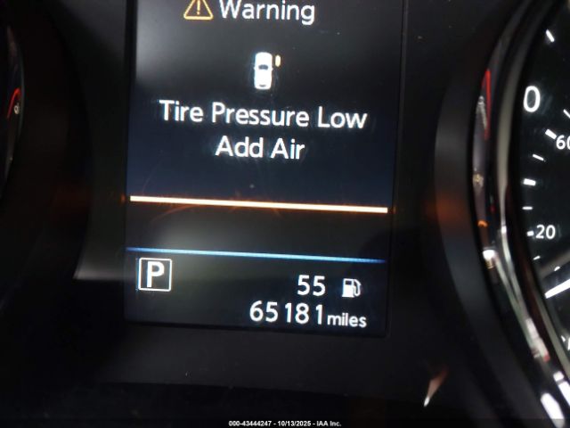 Nissan Rogue S Image 5