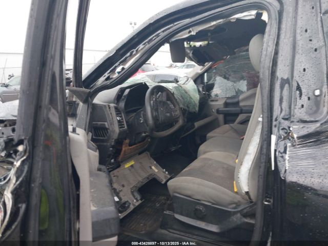 Ford F-450 Xl Image 9