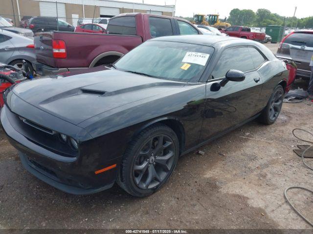 Dodge Challenger Sxt Plus Image 6