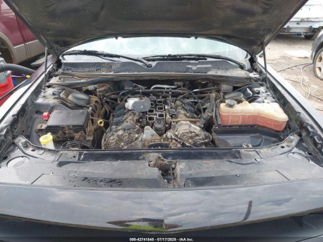 Dodge Challenger Sxt Plus Image 9