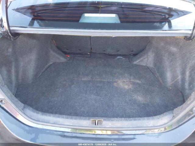 Toyota Corolla Le Image 14