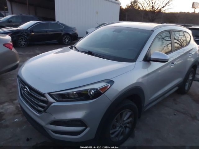 Hyundai TUCSON Se Plus Image 9
