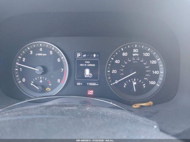 Hyundai TUCSON Se Plus Image 5