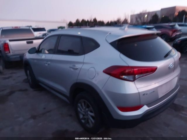 Hyundai TUCSON Se Plus Image 6