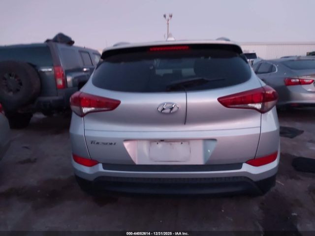 Hyundai TUCSON Se Plus Image 16