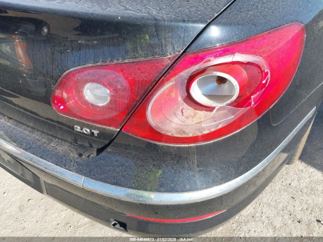 Volkswagen CC Sport Image 2