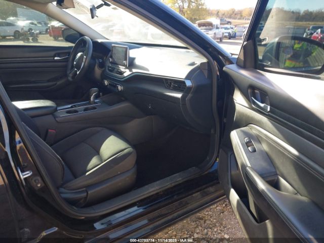 Nissan Altima S Fwd Image 13