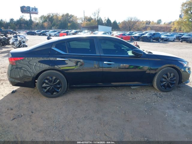 Nissan Altima S Fwd Image 9