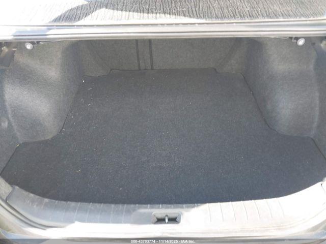 Nissan Altima S Fwd Image 8