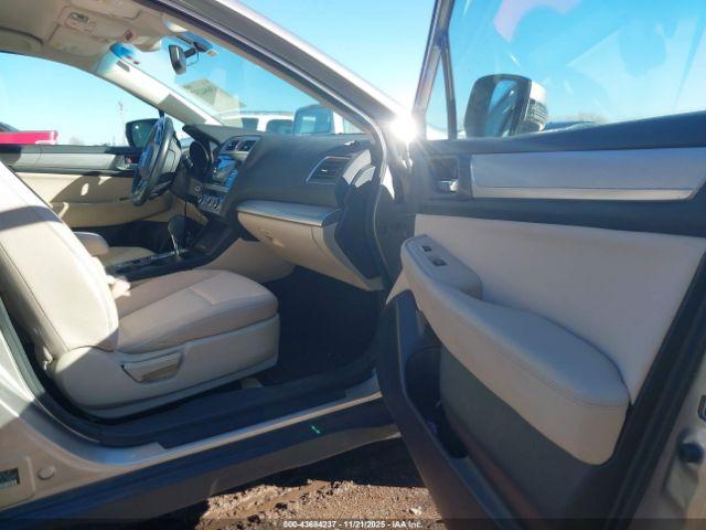 Subaru Outback 2.5i Premium Image 8