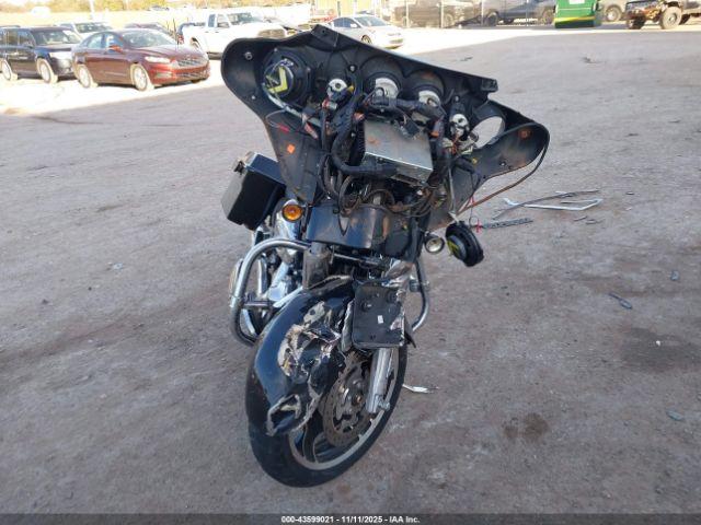 Harley-Davidson Flhx Image 4