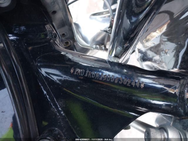 Harley-Davidson Flhx Image 10