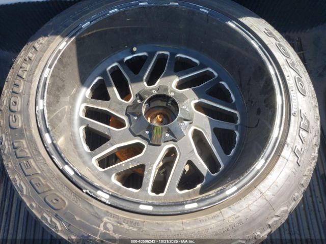 Ram 1500 Laramie Image 16