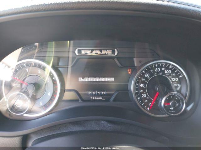 Ram 2500 Laramie  4x4 6'4 Box Image 12