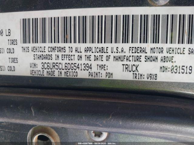 Ram 2500 Tradesman Image 9