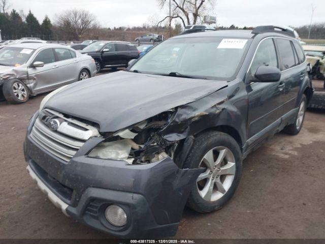 Subaru Outback 2.5i Limited Image 8