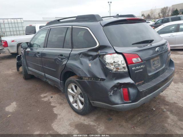 Subaru Outback 2.5i Limited Image 7