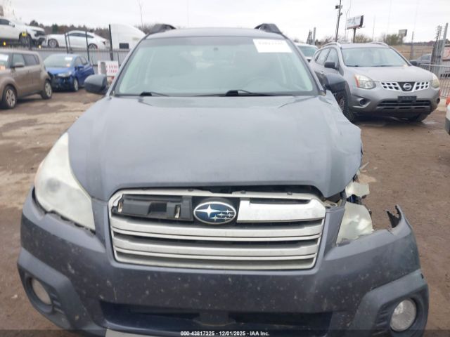 Subaru Outback 2.5i Limited Image 6