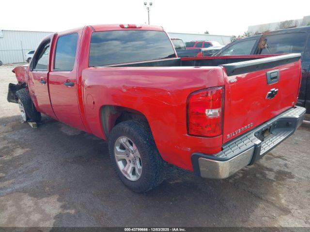 Chevrolet Silverado 1500 Ls Image 3