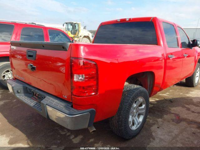 Chevrolet Silverado 1500 Ls Image 2