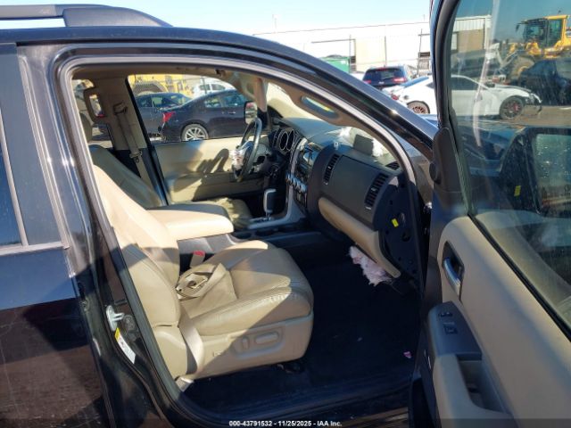 Toyota Sequoia Limited 5.7l V8 Image 4