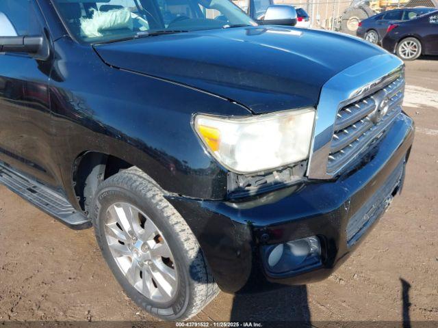 Toyota Sequoia Limited 5.7l V8 Image 15