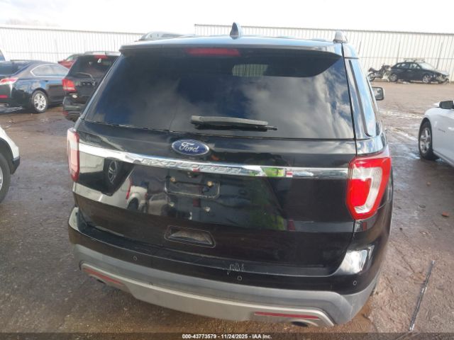 Ford Explorer Xlt Image 12