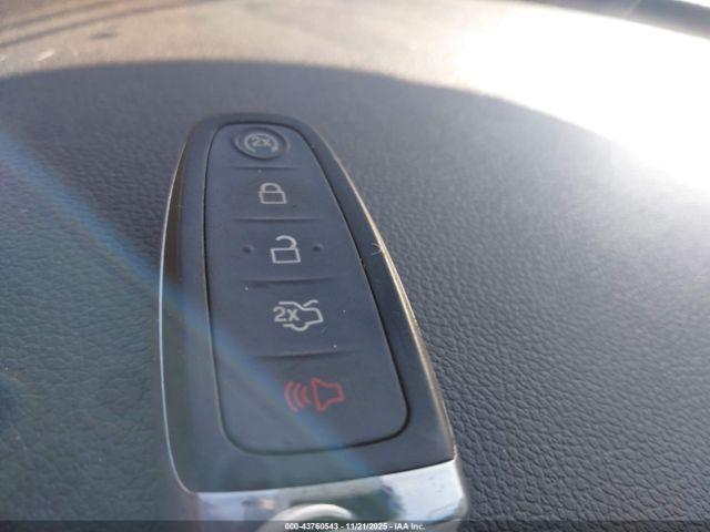 Ford Explorer Limited Image 8