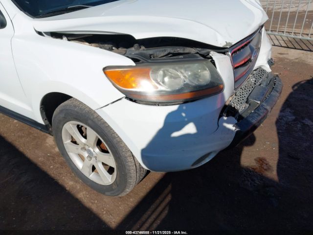 Hyundai SANTA FE Image 14