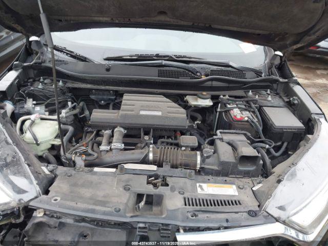 Honda CR-V Touring Image 5