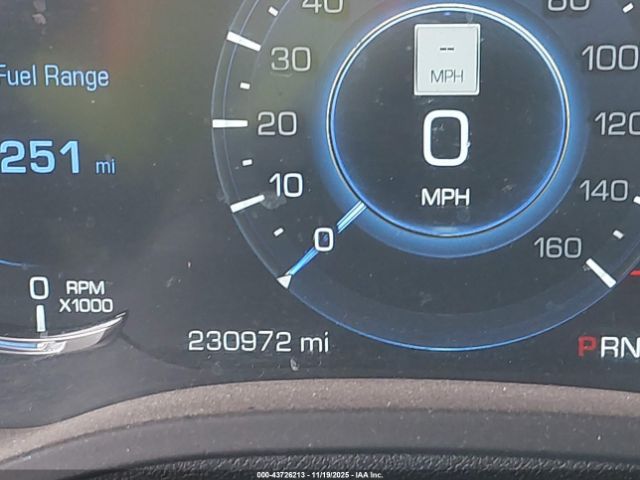 Cadillac Escalade Luxury Image 5