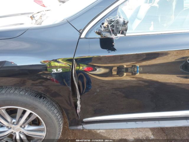 INFINITI Qx Pure Image 9