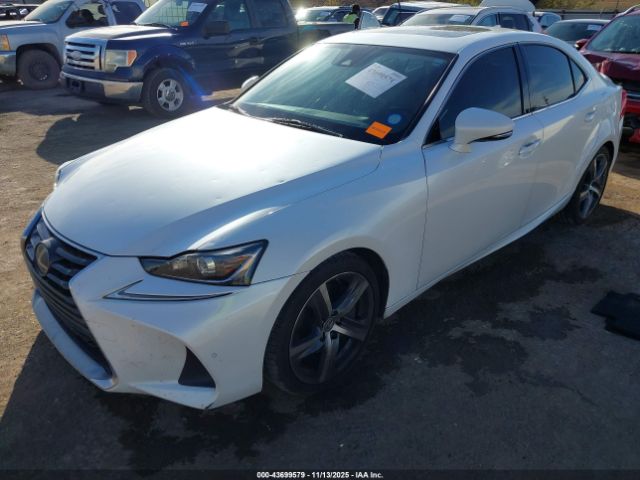 Lexus Is Image 15